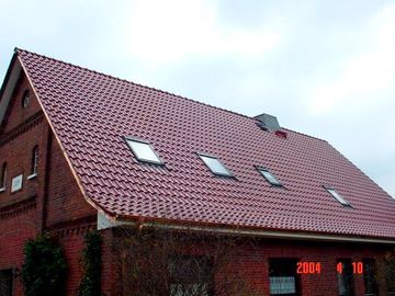 Neues Dach nach Dachneueindeckung in Adendorf